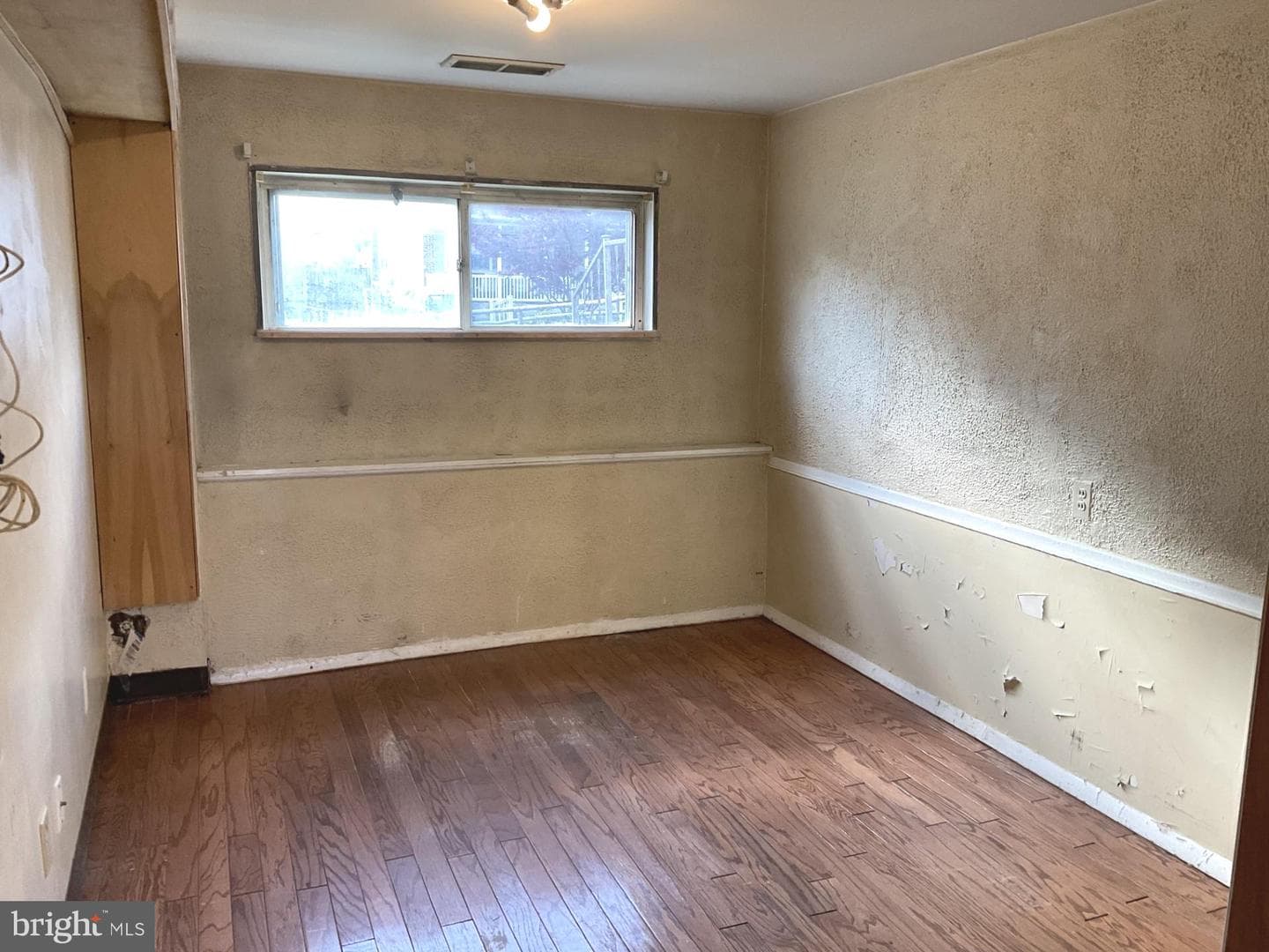 727 Delmar Avenue photo 16