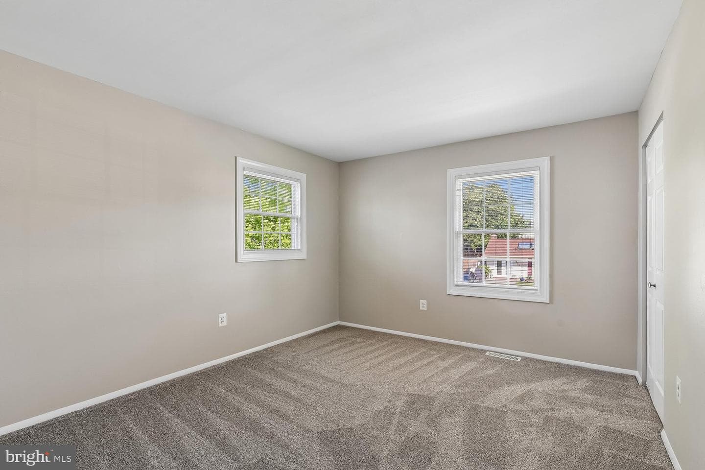 2423 Flowering Tree Lane photo 27