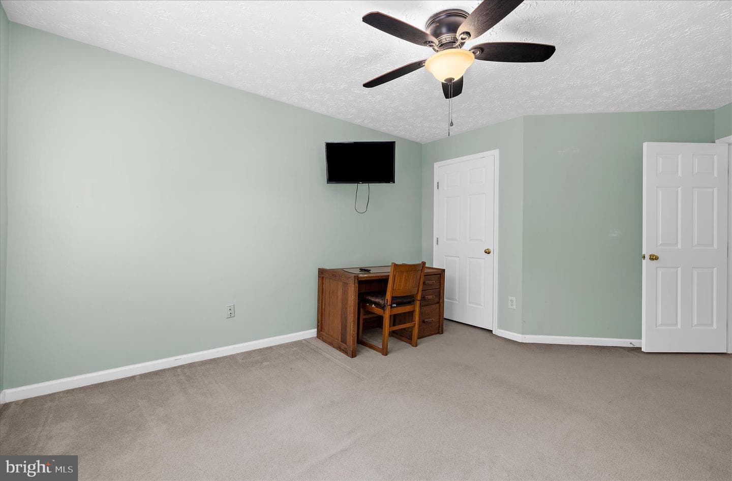 7906 Winterbrook Court photo 30