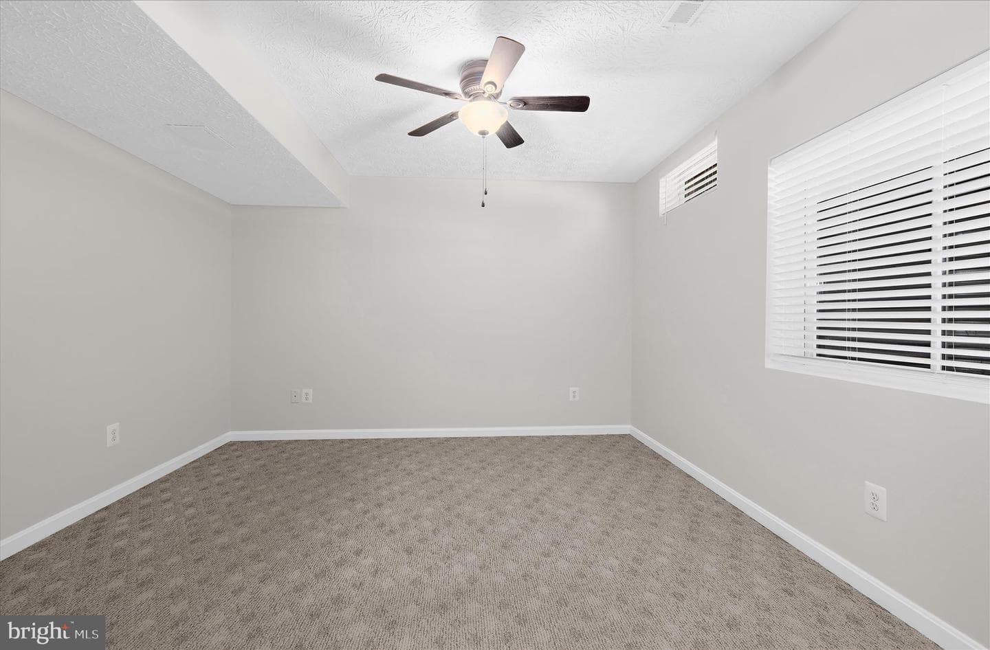 7906 Winterbrook Court photo 44