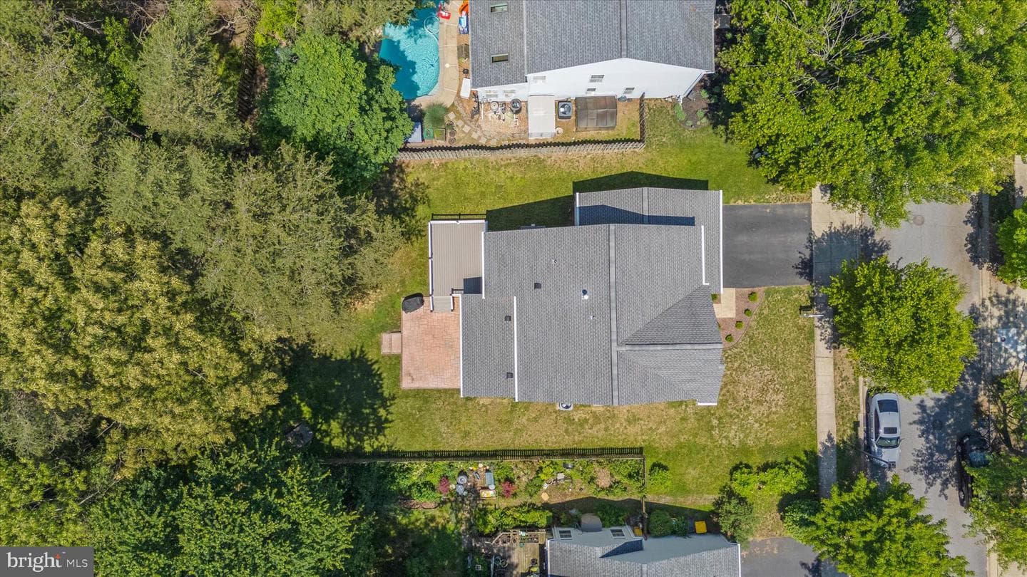 7906 Winterbrook Court photo 75