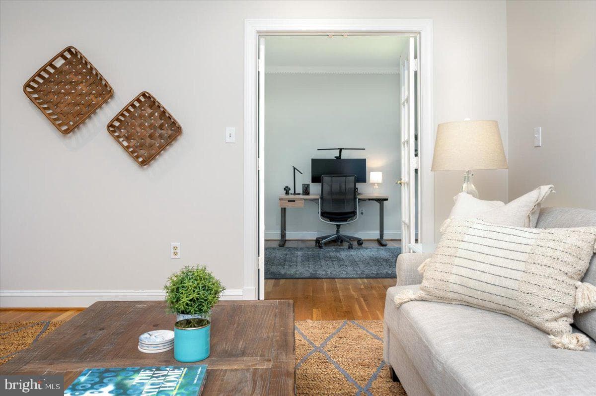 534 Post Oak Road photo 11
