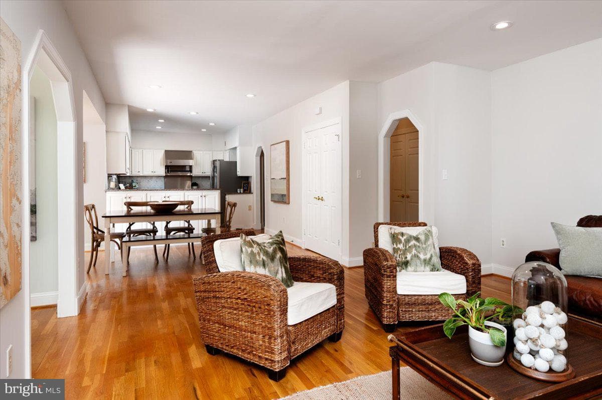 534 Post Oak Road photo 16