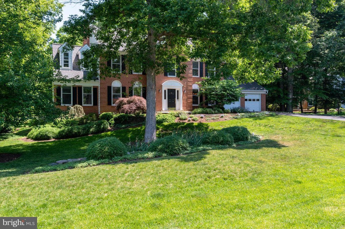 534 Post Oak Road photo 2