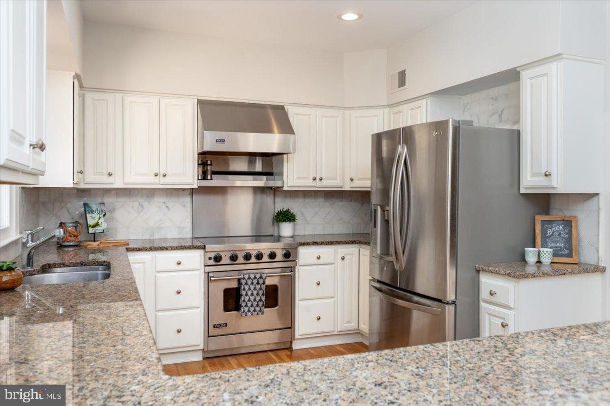 534 Post Oak Road photo 22