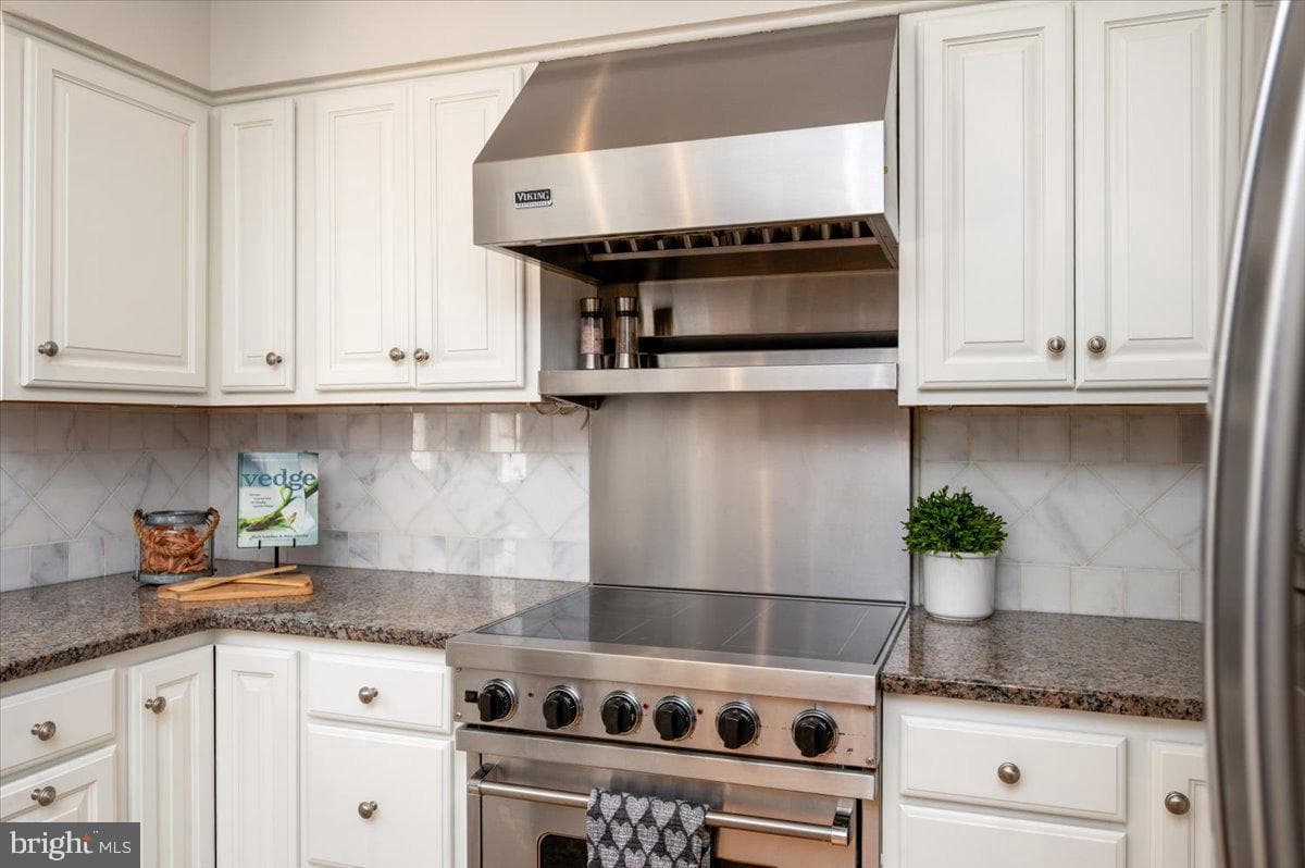 534 Post Oak Road photo 23