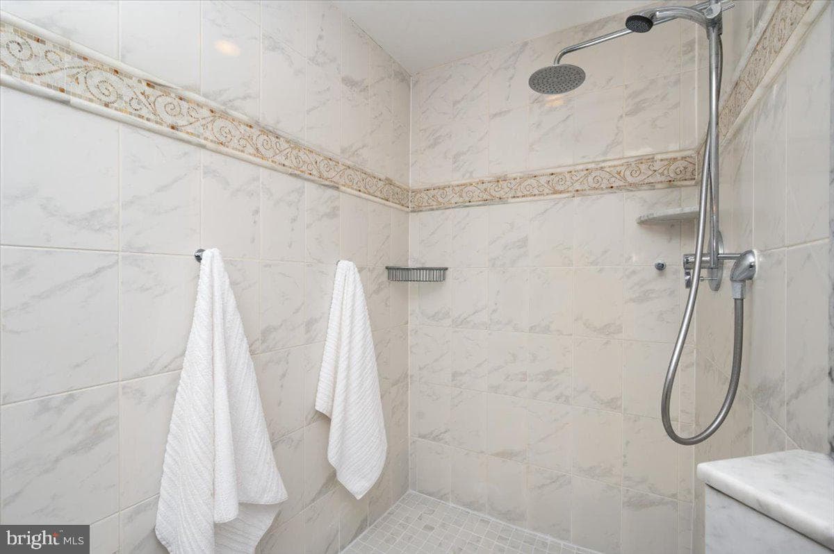 534 Post Oak Road photo 43