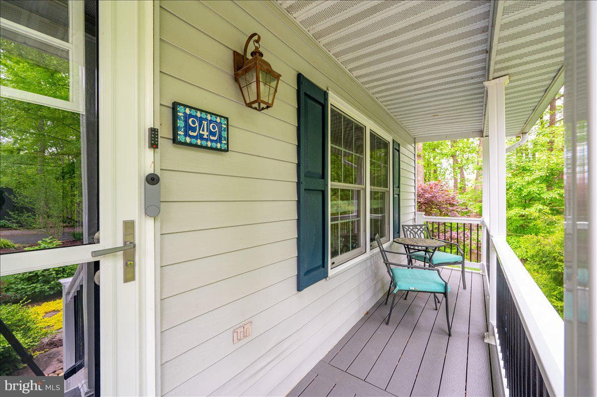 949 Buttonwood Trail photo 5