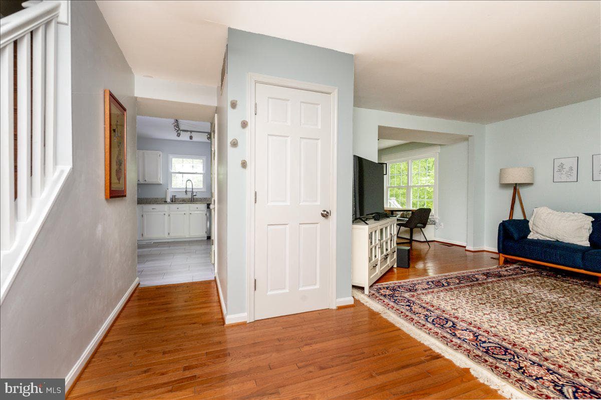 949 Buttonwood Trail photo 6