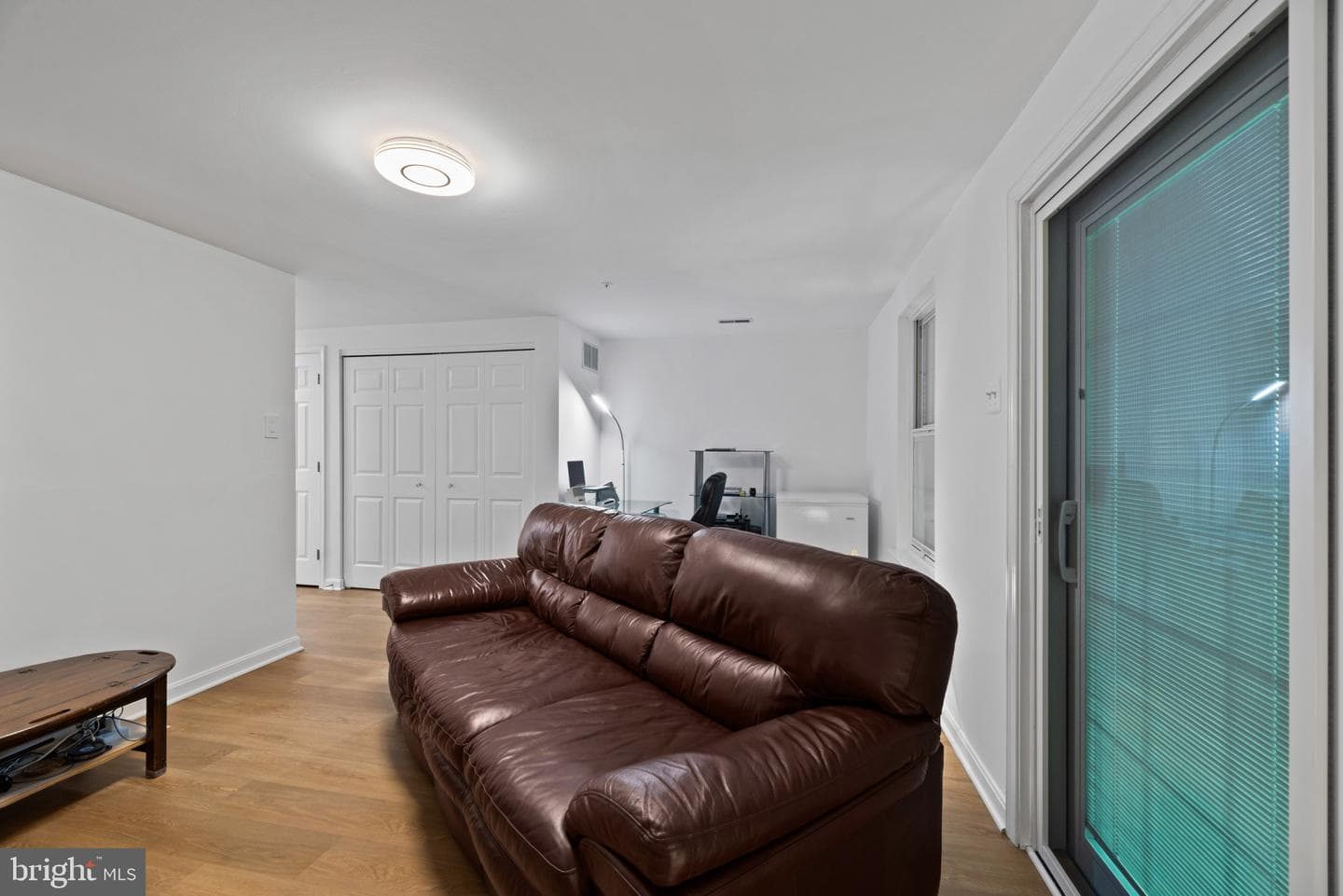 1457 Falcon Nest Court photo 28