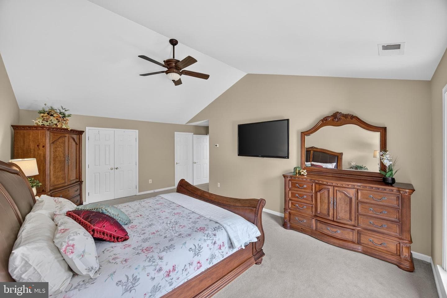 1340 Bluegrass Way photo 34