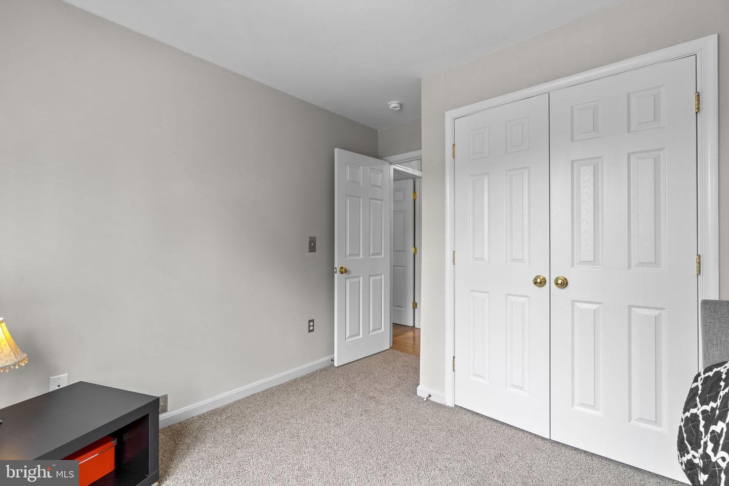 8057 Mayer Avenue photo 17