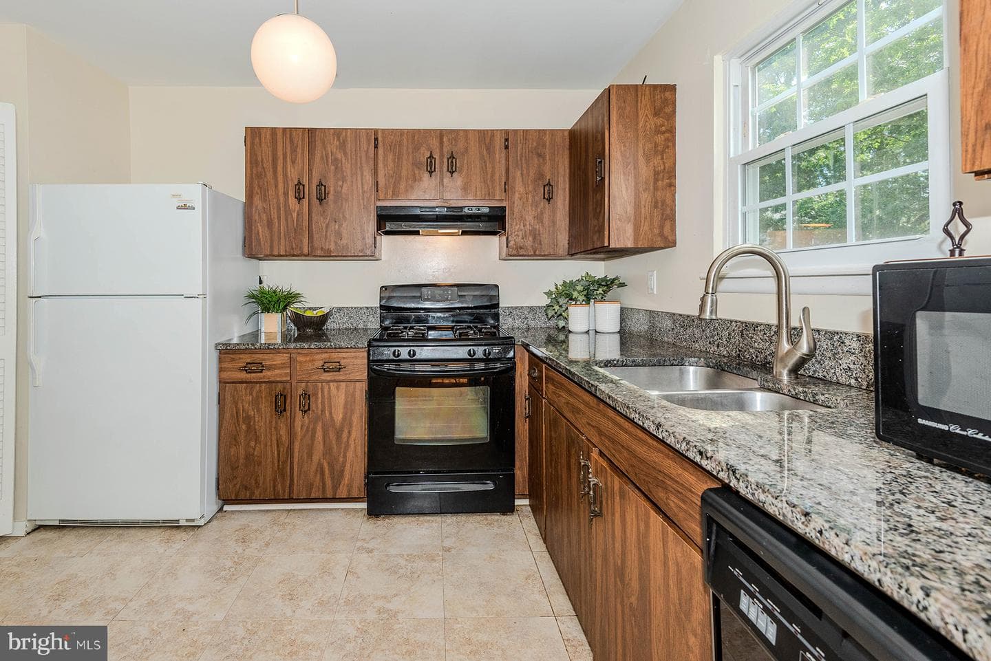 216 Rebecca Ann Court photo 11
