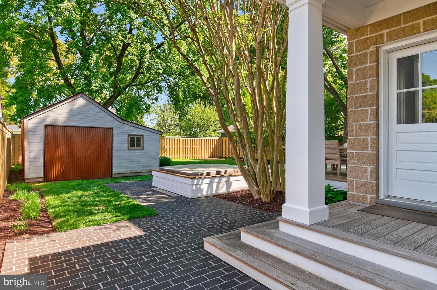 103 Mckendree Avenue photo 4