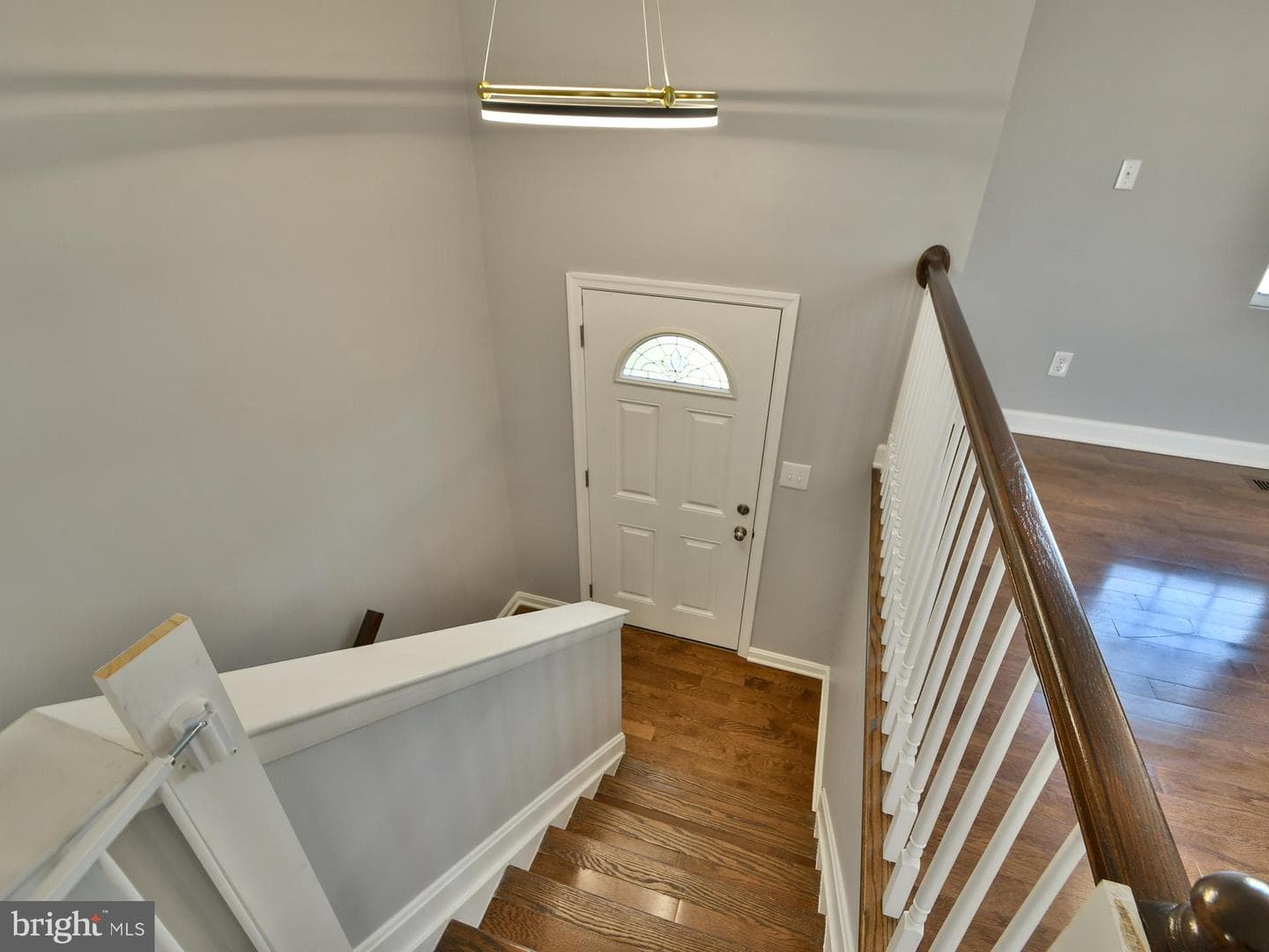 8139 Windmill Court photo 5