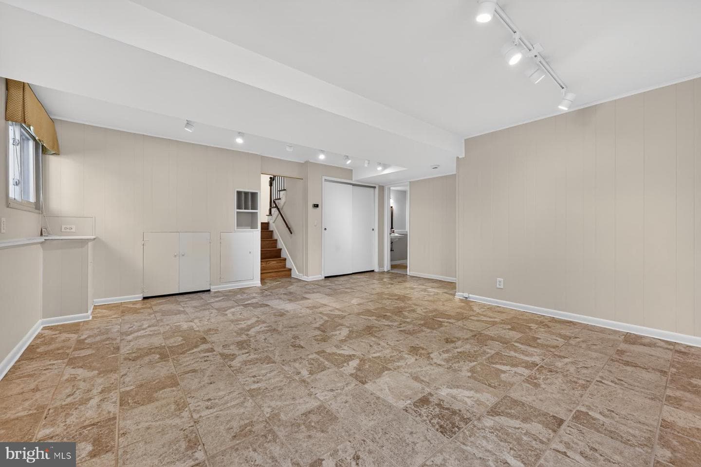103 Wainwright Drive photo 31