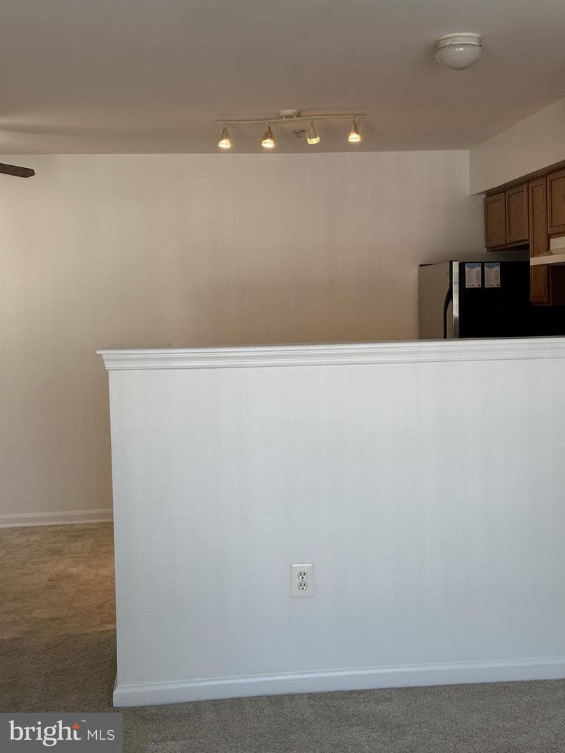 650 Sprite Way photo 4