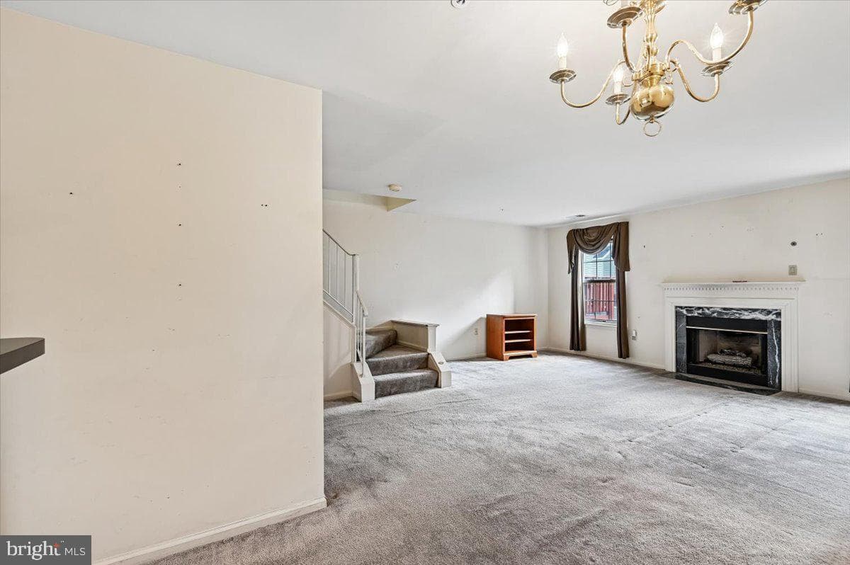2441 Wentworth Drive photo 18