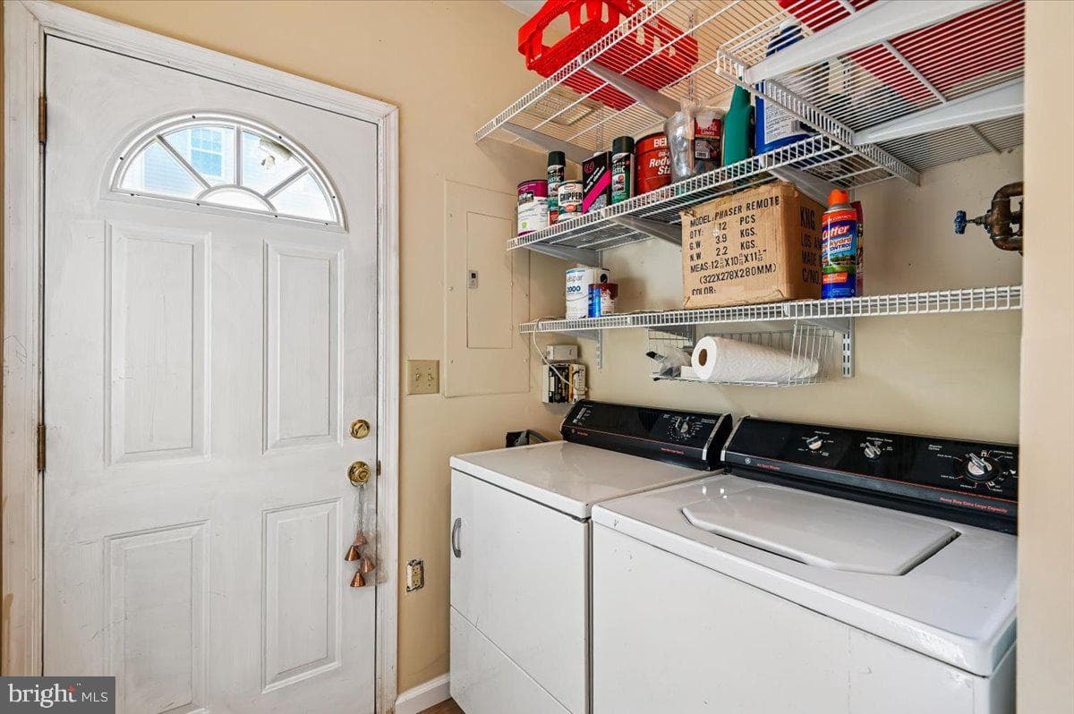 2441 Wentworth Drive photo 39