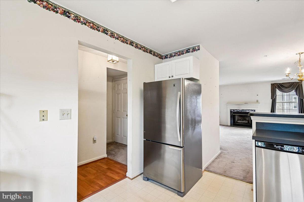 2441 Wentworth Drive photo 9