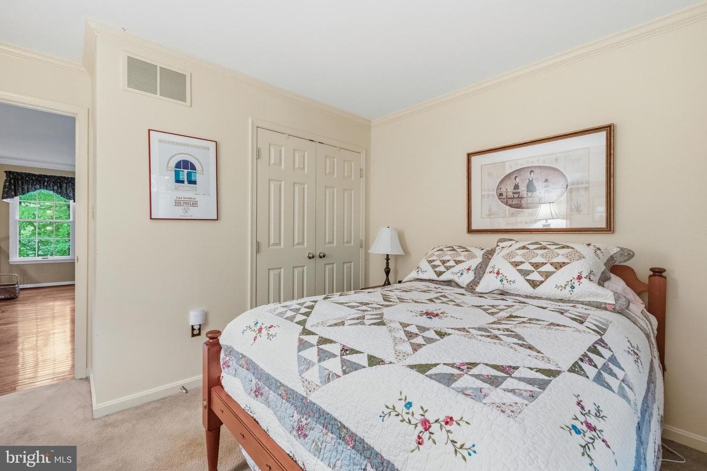 1812 Crosspointe Drive photo 33