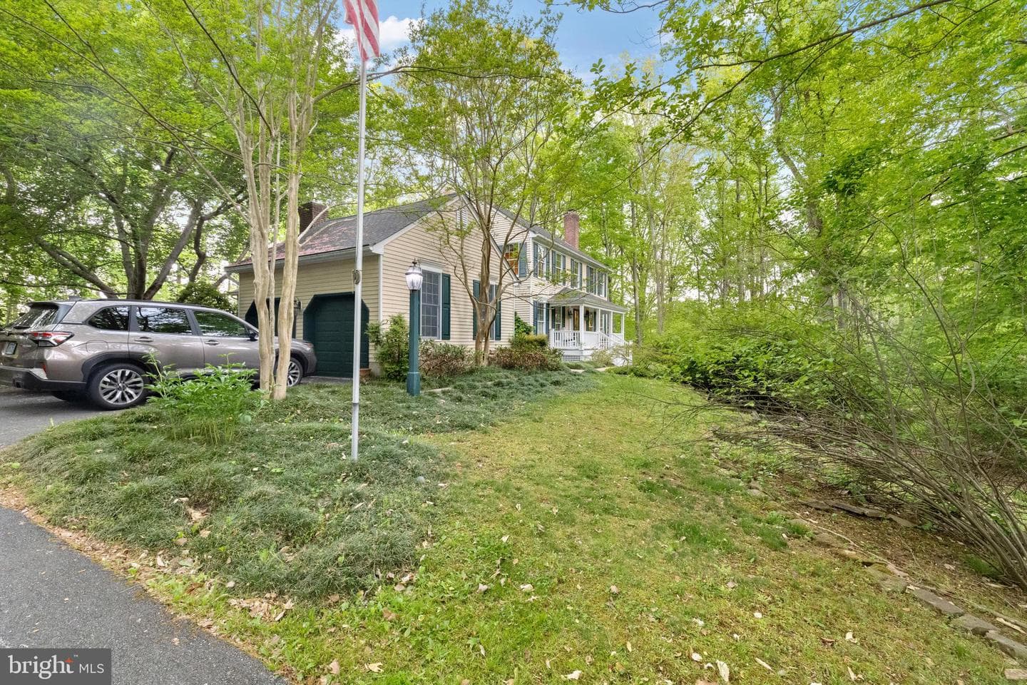 1812 Crosspointe Drive photo 6