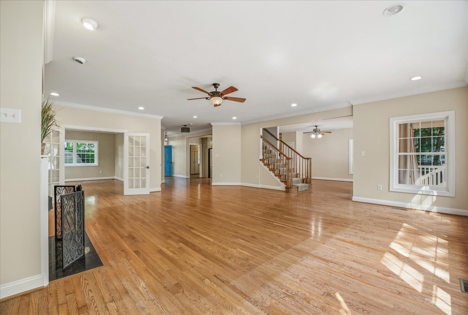262 Capote Ct E photo 12