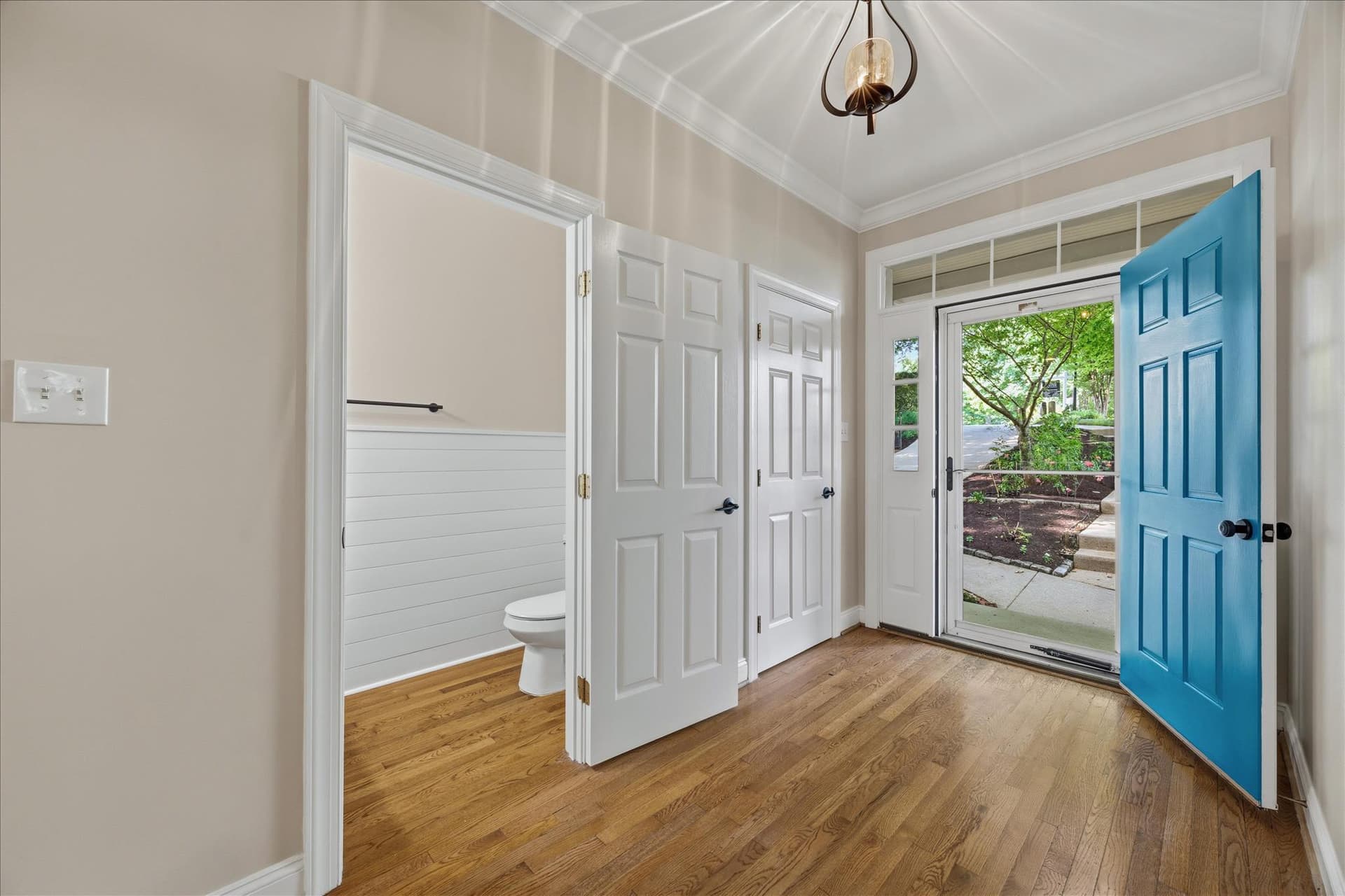 262 Capote Ct E photo 7