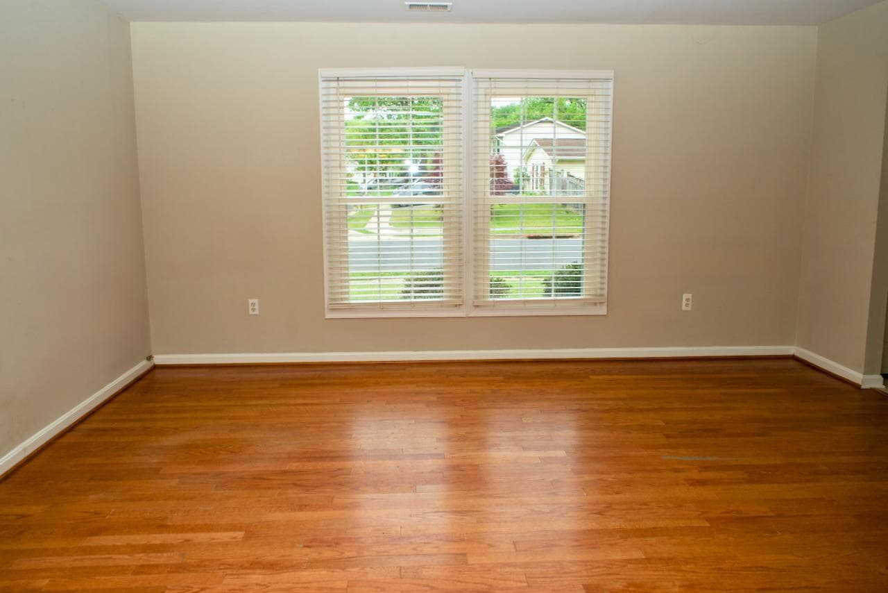 2504 Symphony Lane photo 7