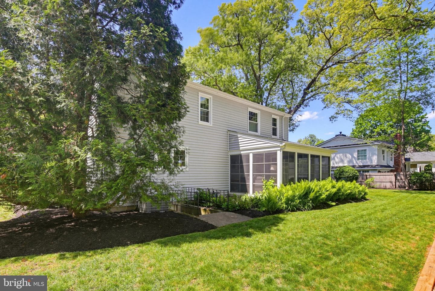 213 Saint Ives Drive photo 68