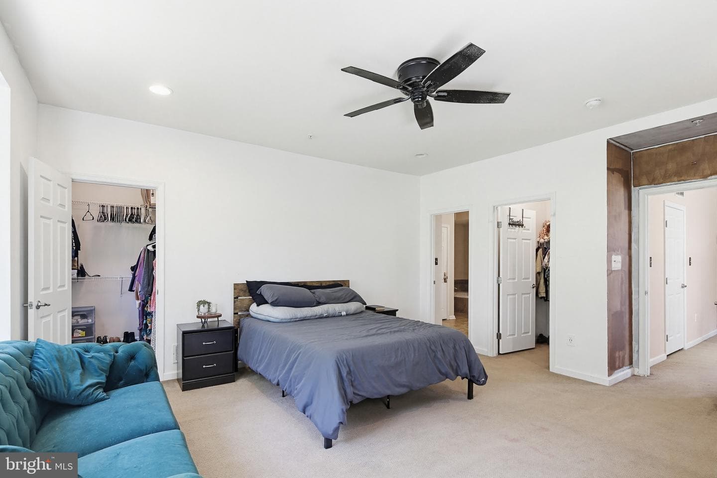 1467 Braden Loop photo 15