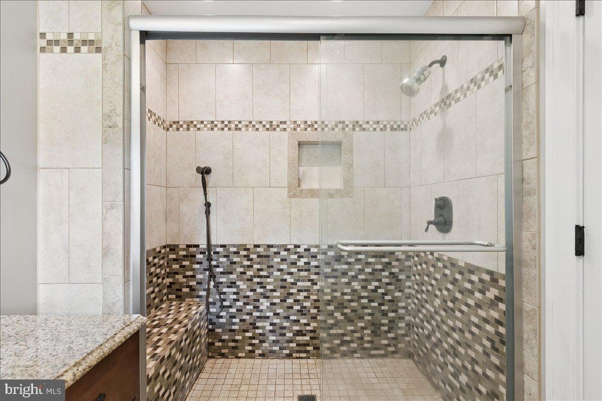8350 Sycamore Road photo 36