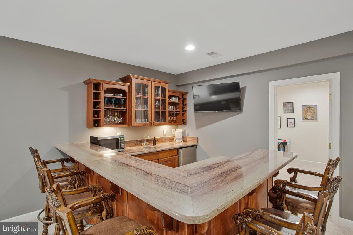 905 Cornell Avenue photo 42