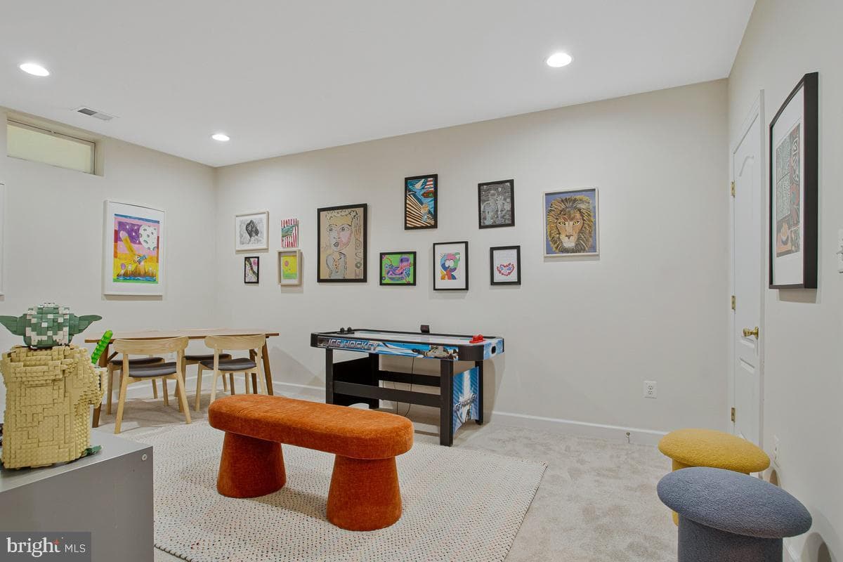 905 Cornell Avenue photo 46