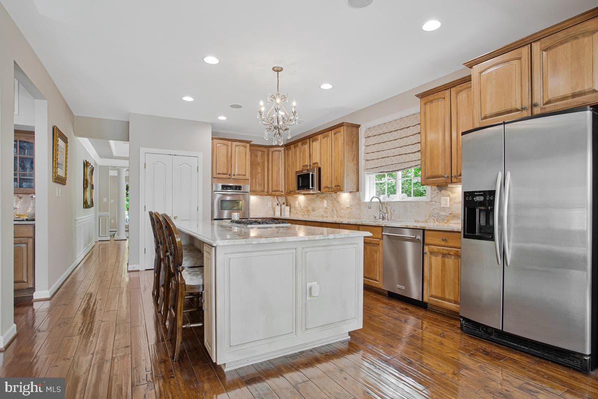 905 Cornell Avenue photo 8