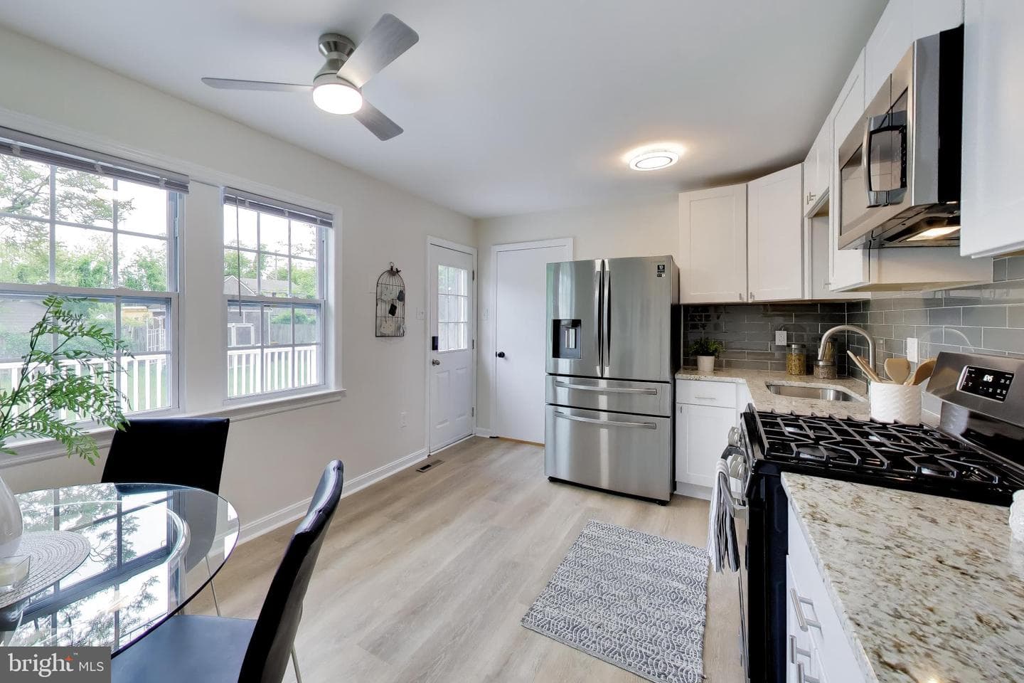1242 Cedarcliff Drive photo 11
