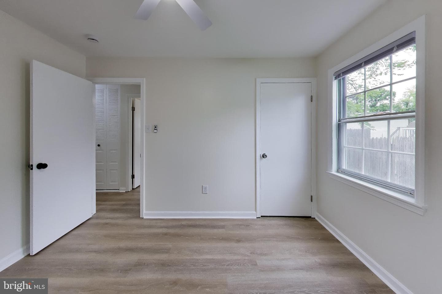 1242 Cedarcliff Drive photo 20