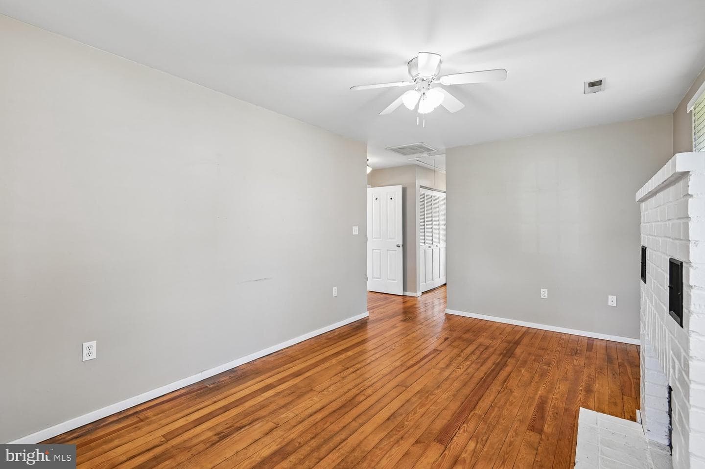 302 Linden Avenue photo 16