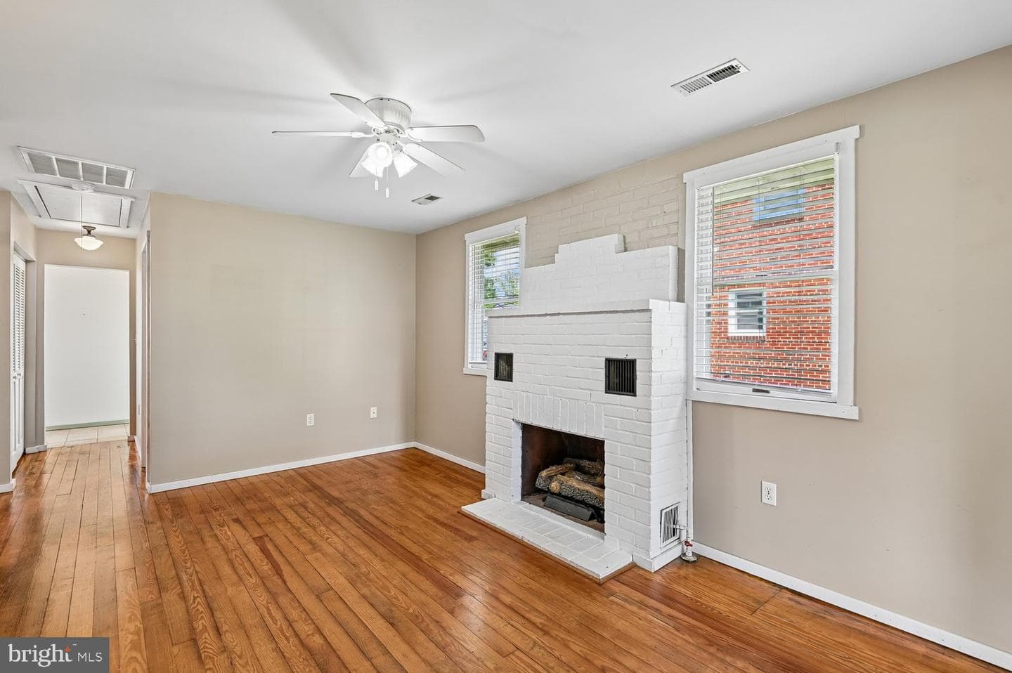 302 Linden Avenue photo 17