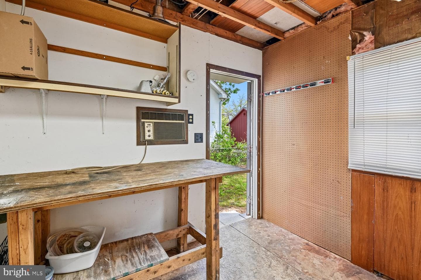 302 Linden Avenue photo 45