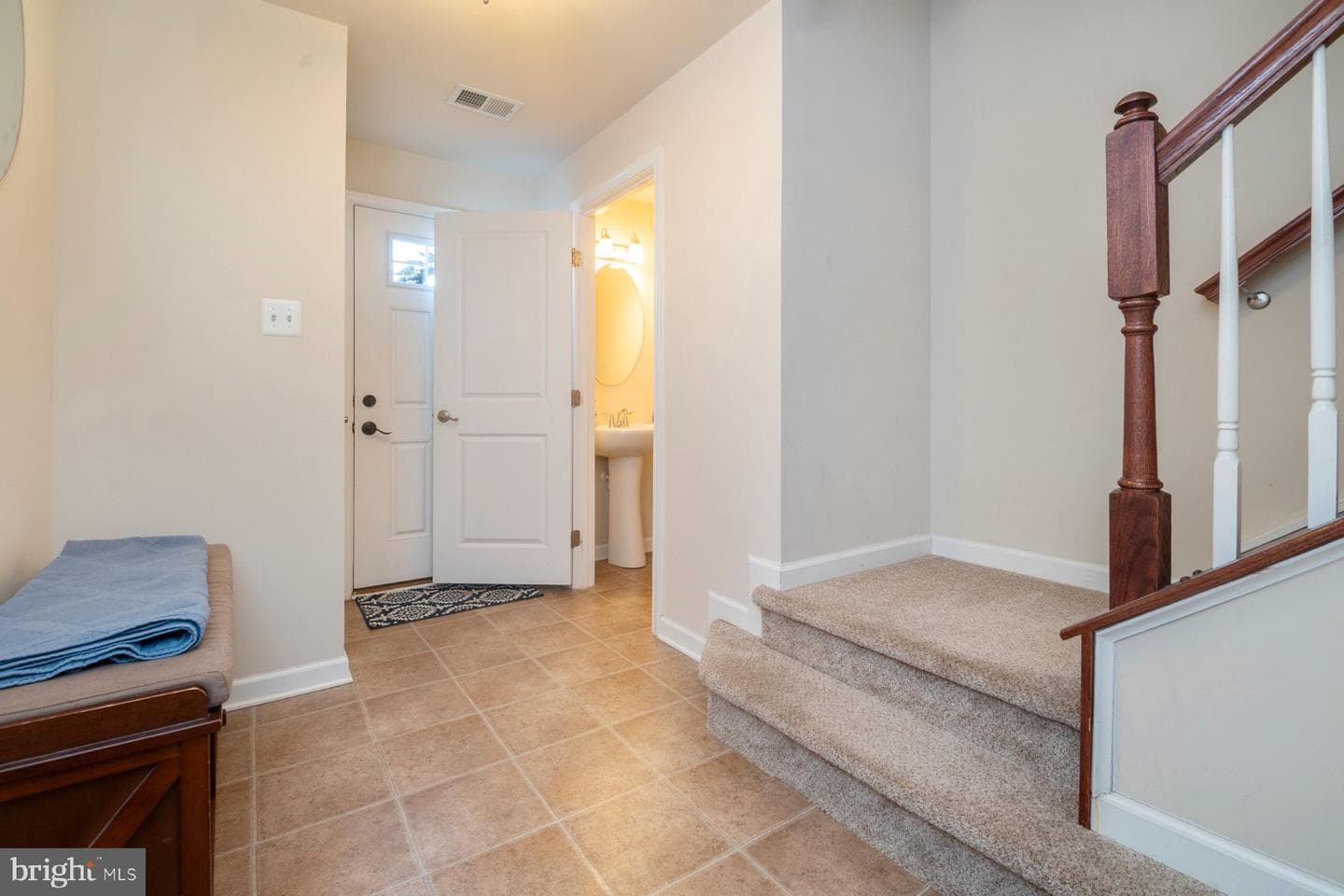 7676 Timbercross Lane photo 19