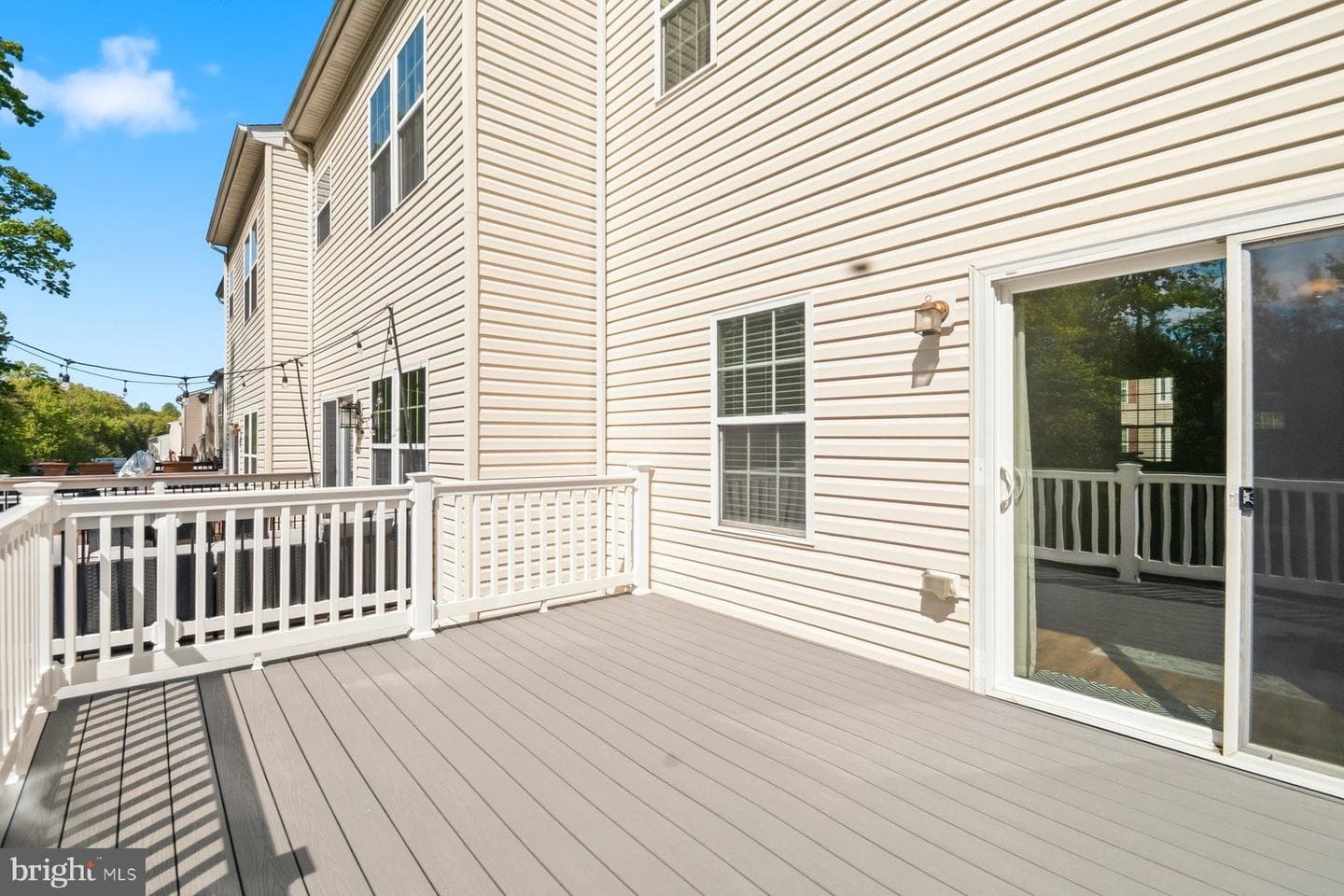 7676 Timbercross Lane photo 23