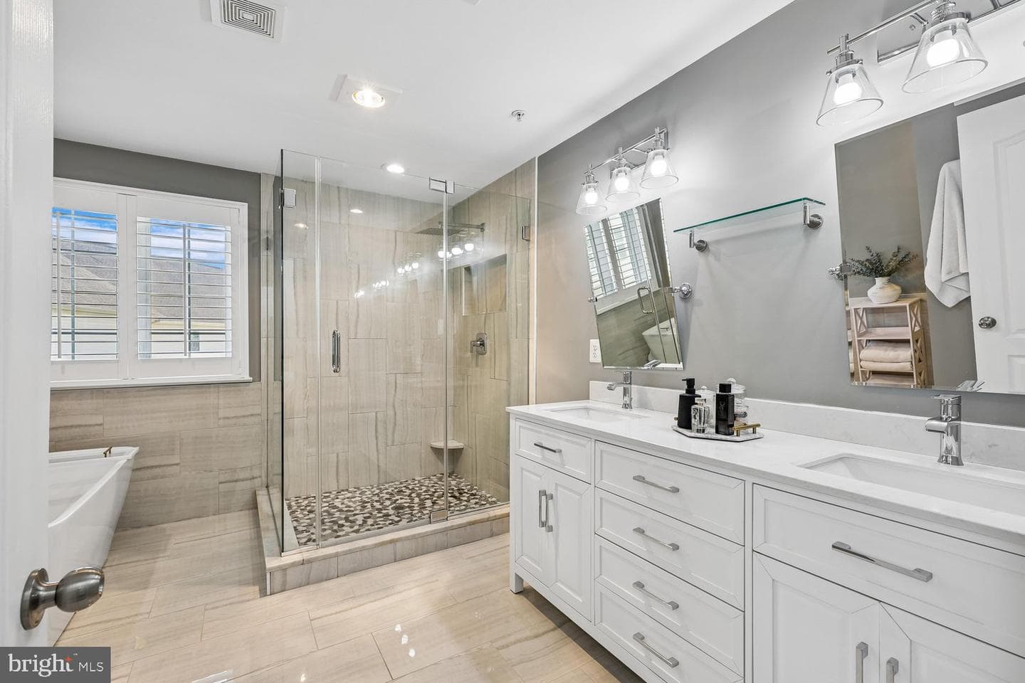 715 Highland Meadows Drive photo 44
