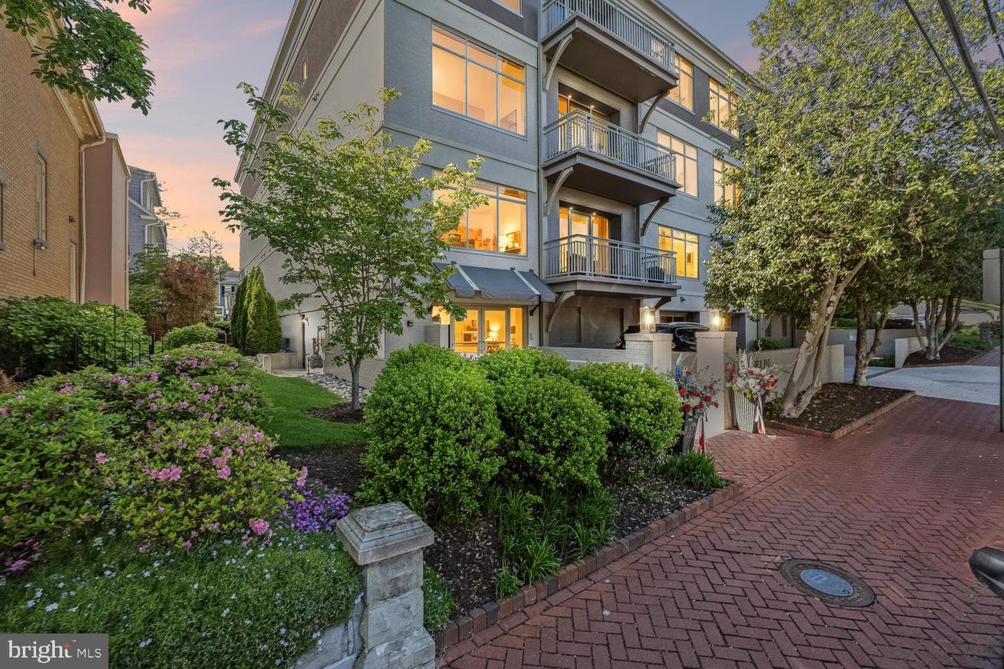 51 Franklin Street photo 39