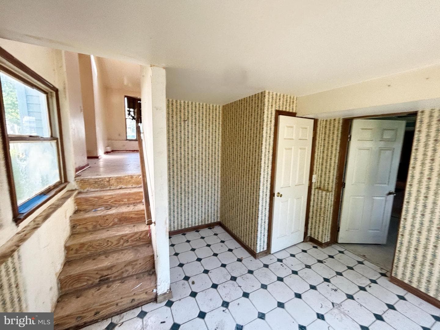 311 Ferndale Road photo 16