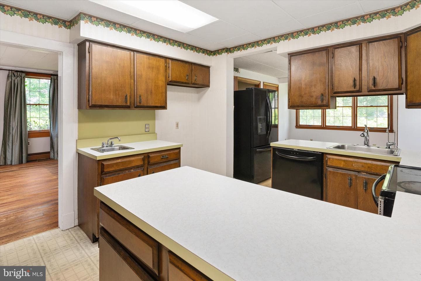 818 Annapolis Road photo 11