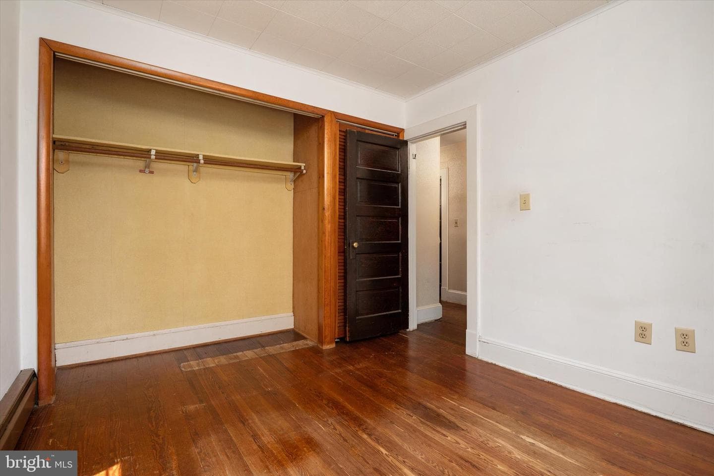 818 Annapolis Road photo 18