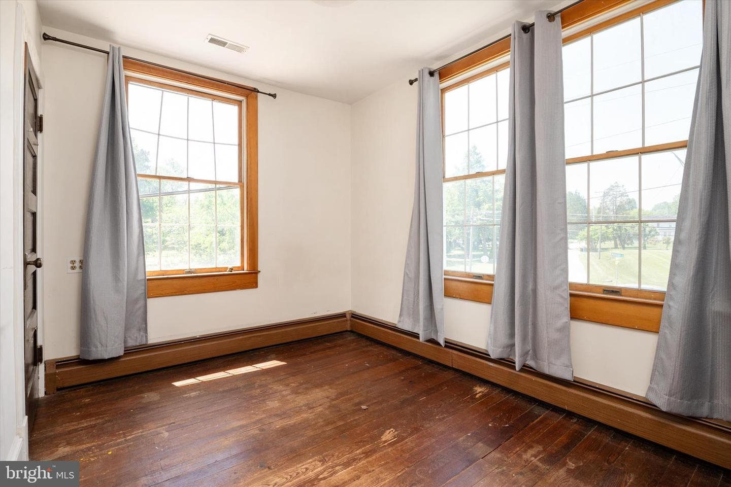 818 Annapolis Road photo 20