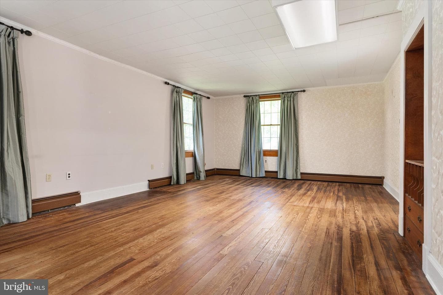 818 Annapolis Road photo 8