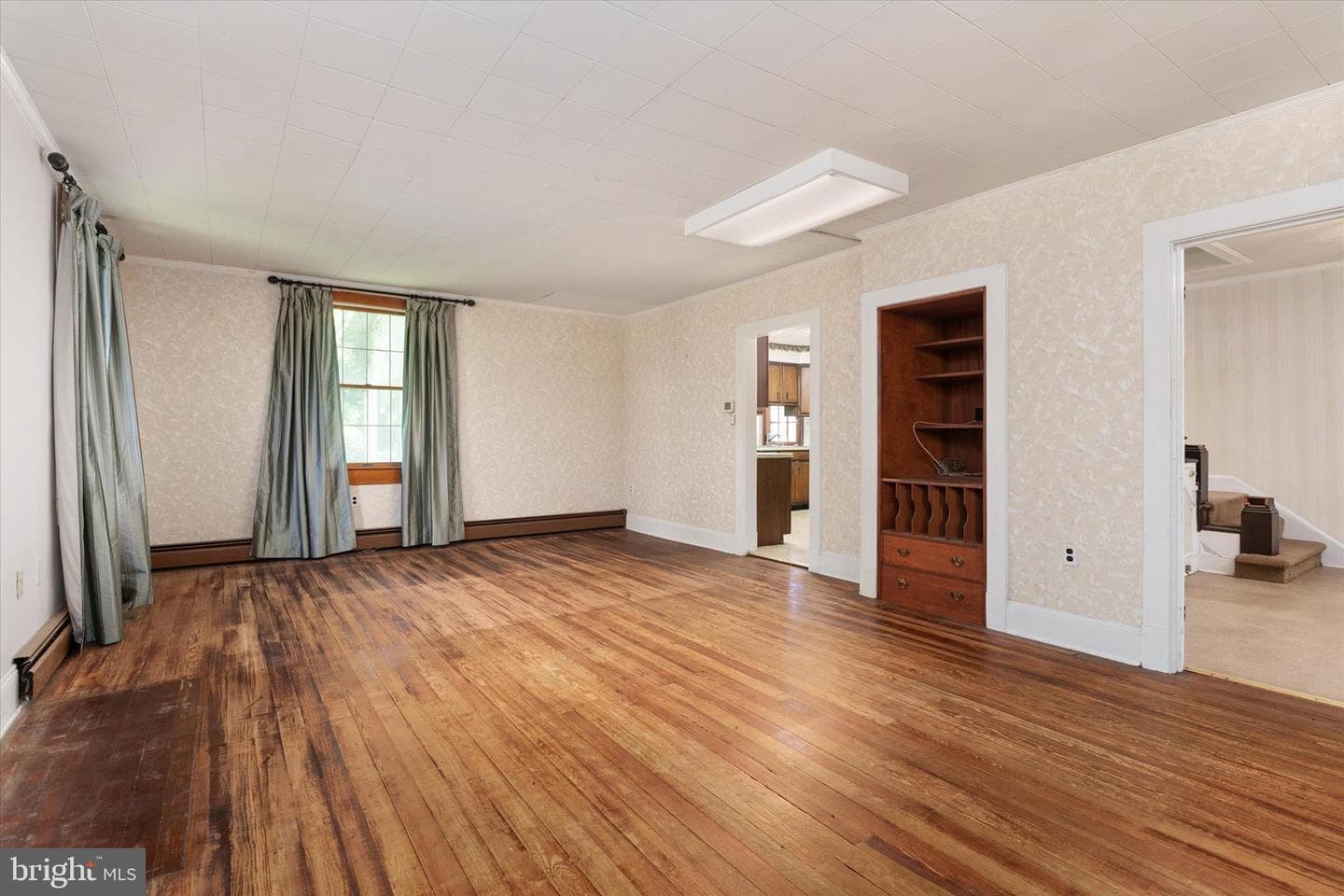 818 Annapolis Road photo 9